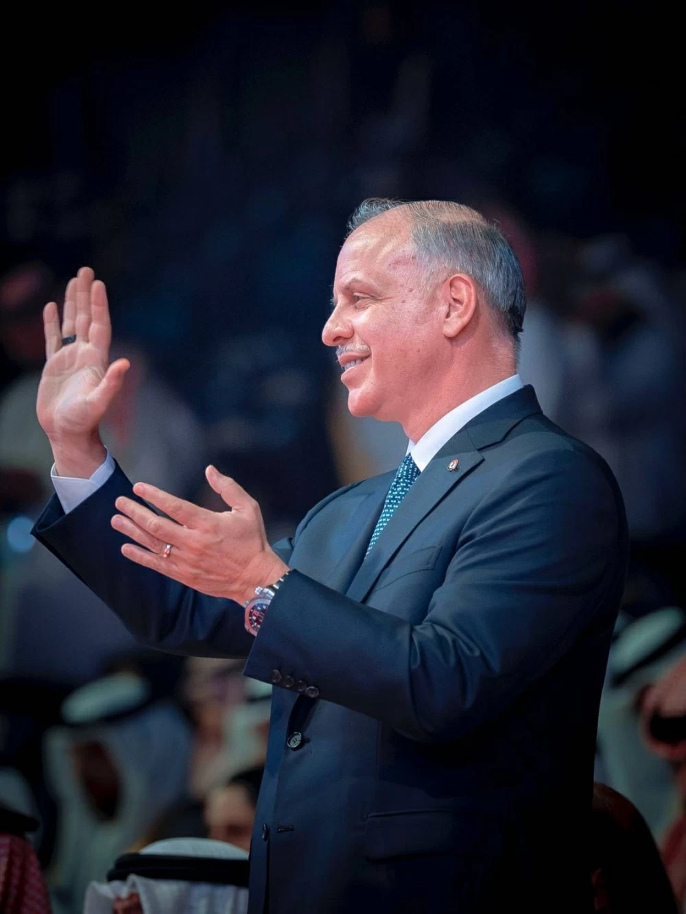 الملك ينيب ناصر بن حمد لافتتاح دورة الألعاب الآسيوية الثالثة للشباب