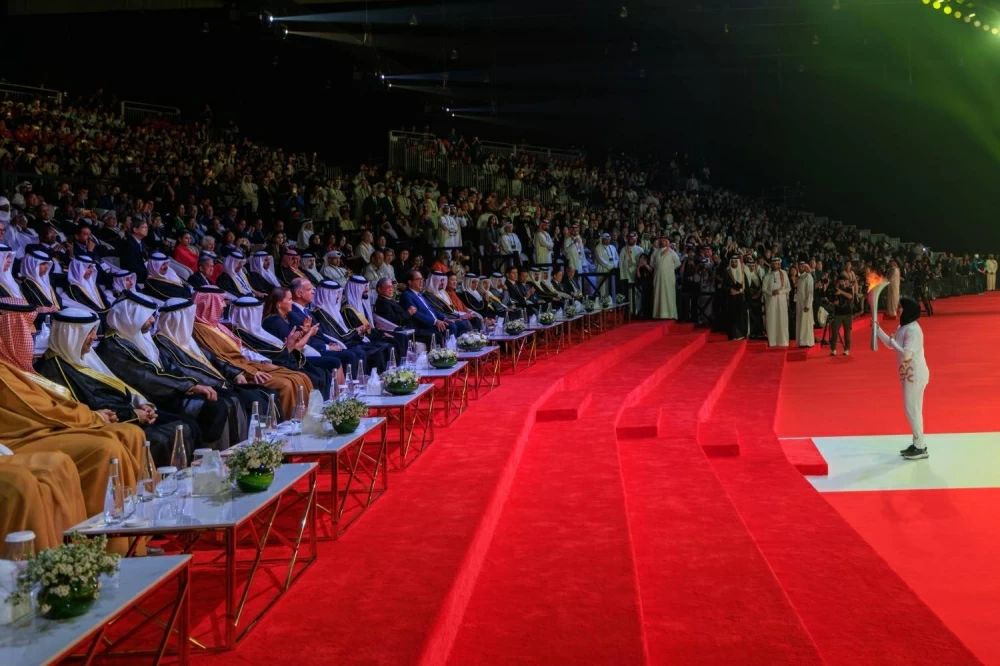 الملك ينيب ناصر بن حمد لافتتاح دورة الألعاب الآسيوية الثالثة للشباب