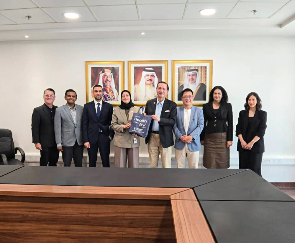 وفد من مجموعة "UCSI" الماليزية يزور المستشفيات الحكومية