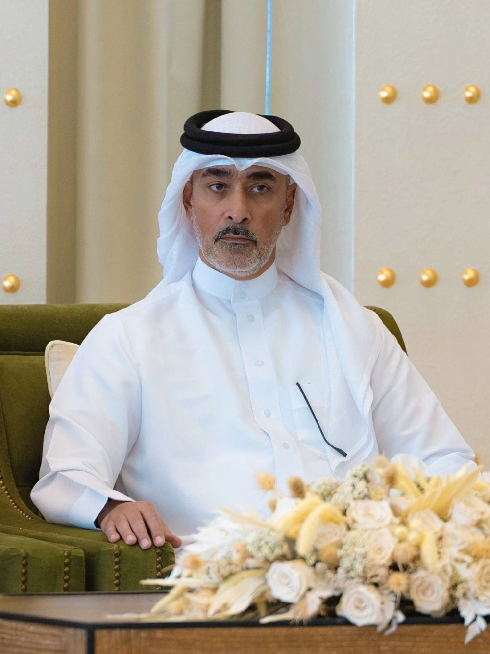 ناصر بن حمد يستقبل وفدًا من مجلس إدارة معهد واشنطن لسياسة الشرق الأدنى