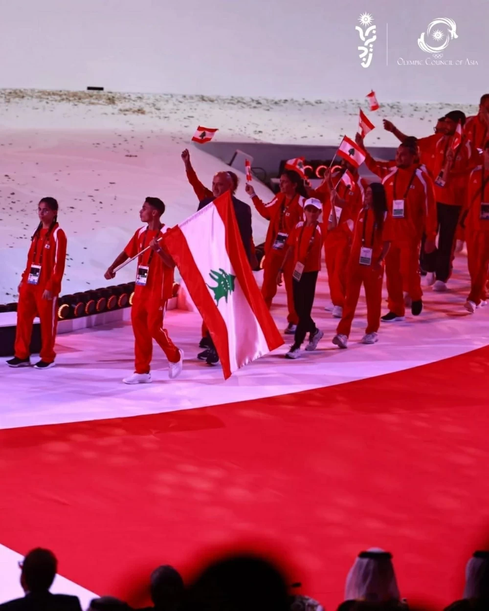 شباب لبنان يواجهون الصعوبات ويتطلعون للمستقبل