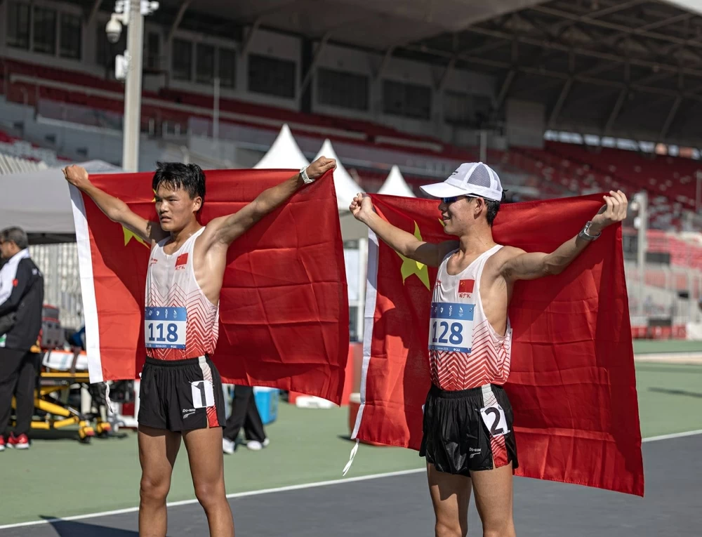 الصين تواصل صدارتها في اليوم الثاني من دورة الألعاب الآسيوية للشباب