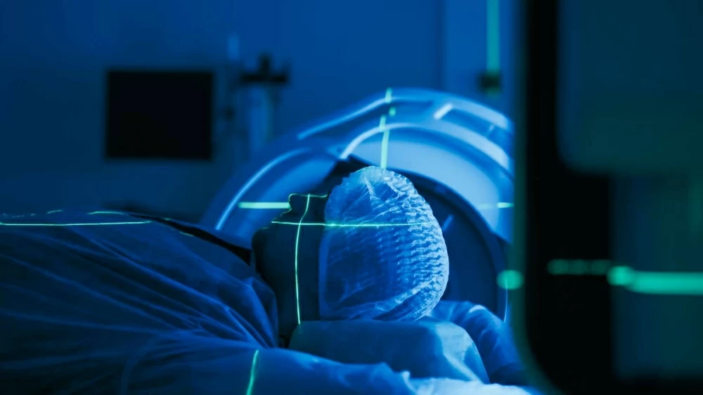 باحثون يبتكرون علاجاً أكثر أماناً للسرطان باستخدام ضوء &laquo;LED&raquo;