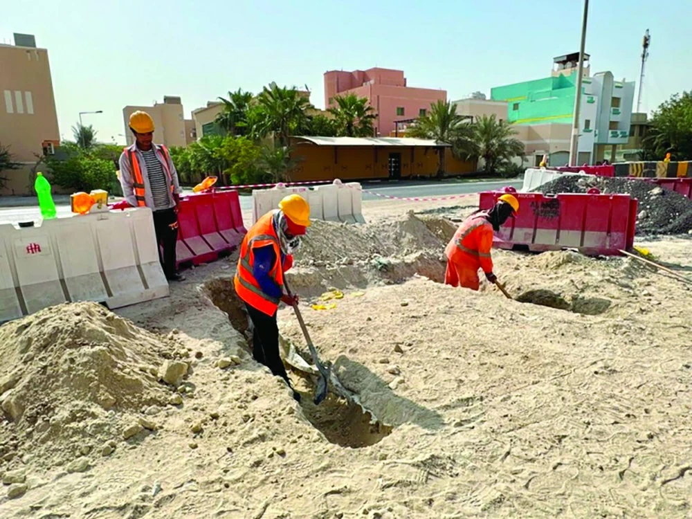 &laquo;الأشغال&raquo;: إنجاز 128 مشروعاً في الطرق والصرف والمباني خلال 2024