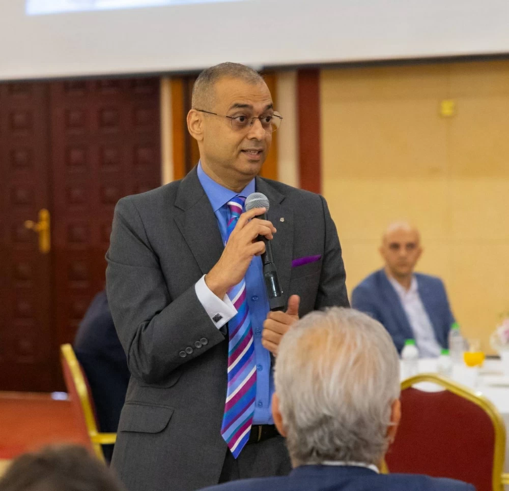 وزيرة السياحة تبحث مع ممثلي الفنادق استعدادات الفعاليات السياحية القادمة