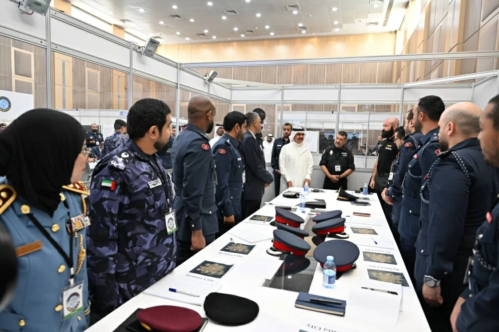 وزير الداخلية يشيد بقدرات التحالف الأمني الدولي وإمكانياته الأمنية والتنسيقية بالتعاون مع الشركاء الدوليين