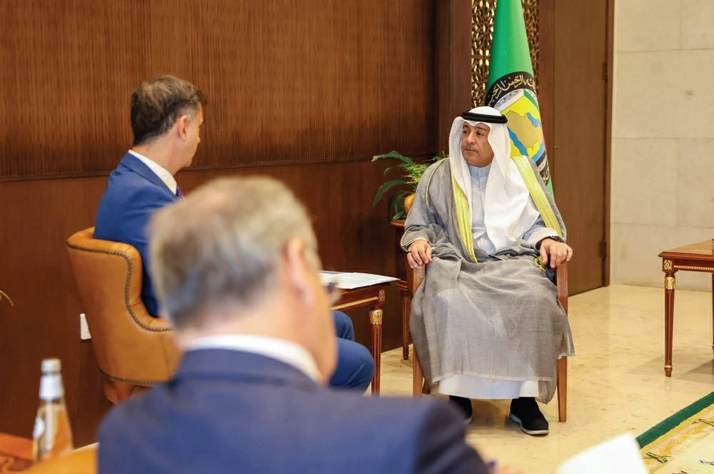 الأمين العام لمجلس التعاون يبحث مع نائب وزير خارجية جمهورية اليونان العلاقات الخليجية اليونانية