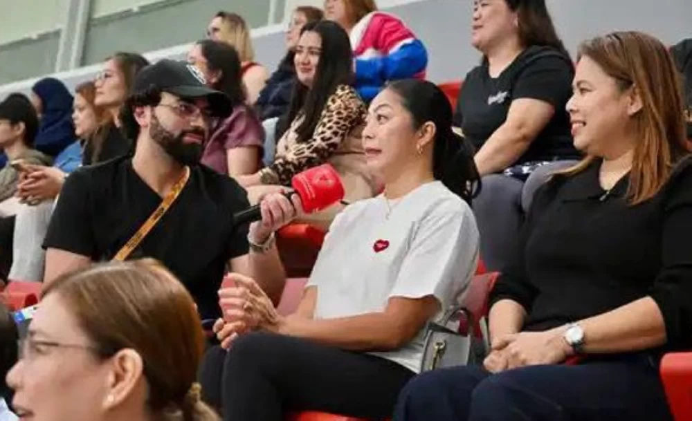 إقبال جماهيري لافت وأجواء حماسية بمنافسات "الطائرة" بـ"الألعاب الآسيوية"