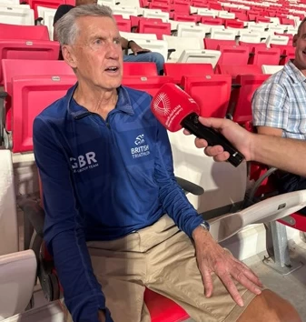 إقبال جماهيري لافت وأجواء حماسية بمنافسات "الطائرة" بـ"الألعاب الآسيوية"