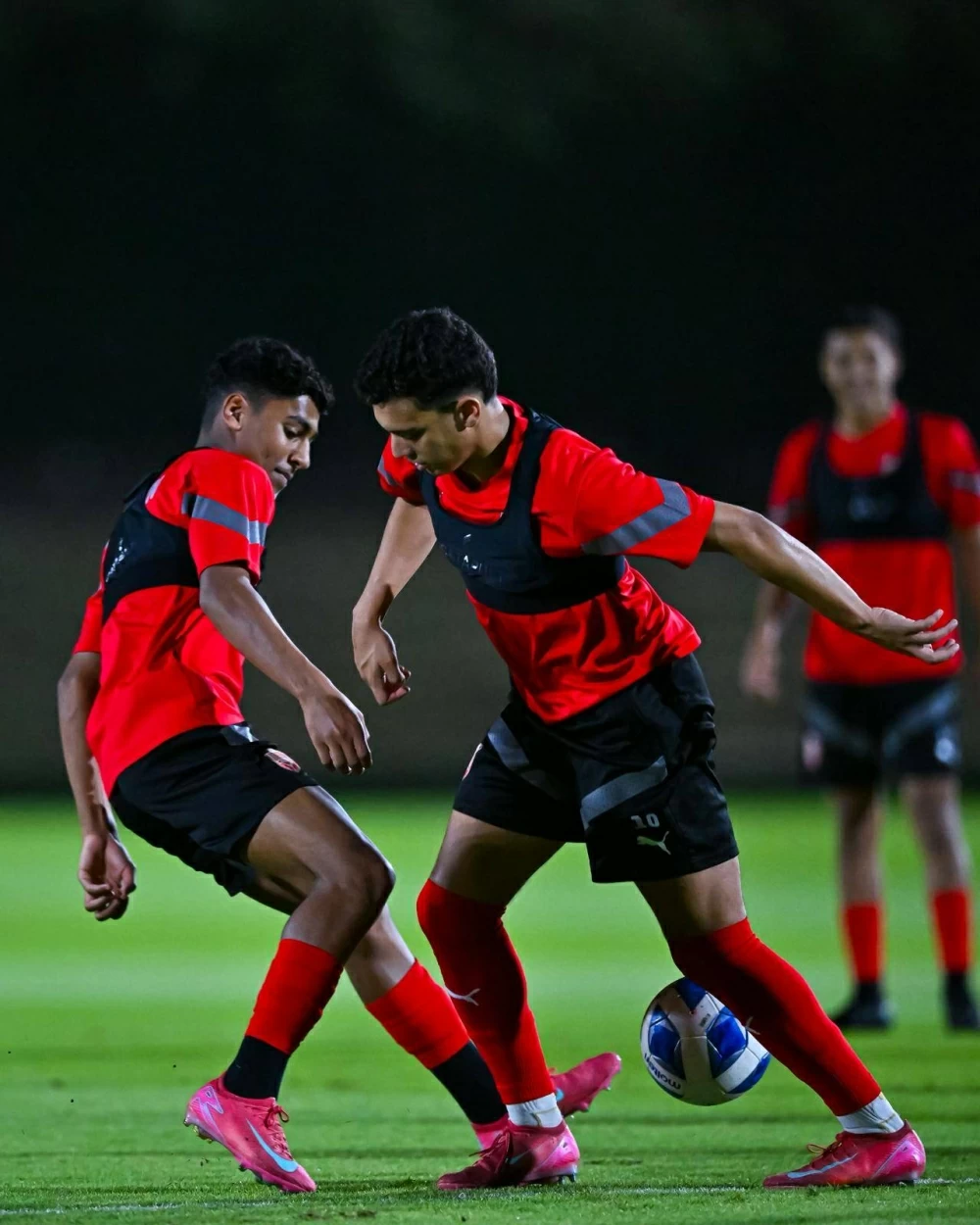 المنتخب يواصل تحضيراته بجدية وحماس للتصفيات الآسيوية