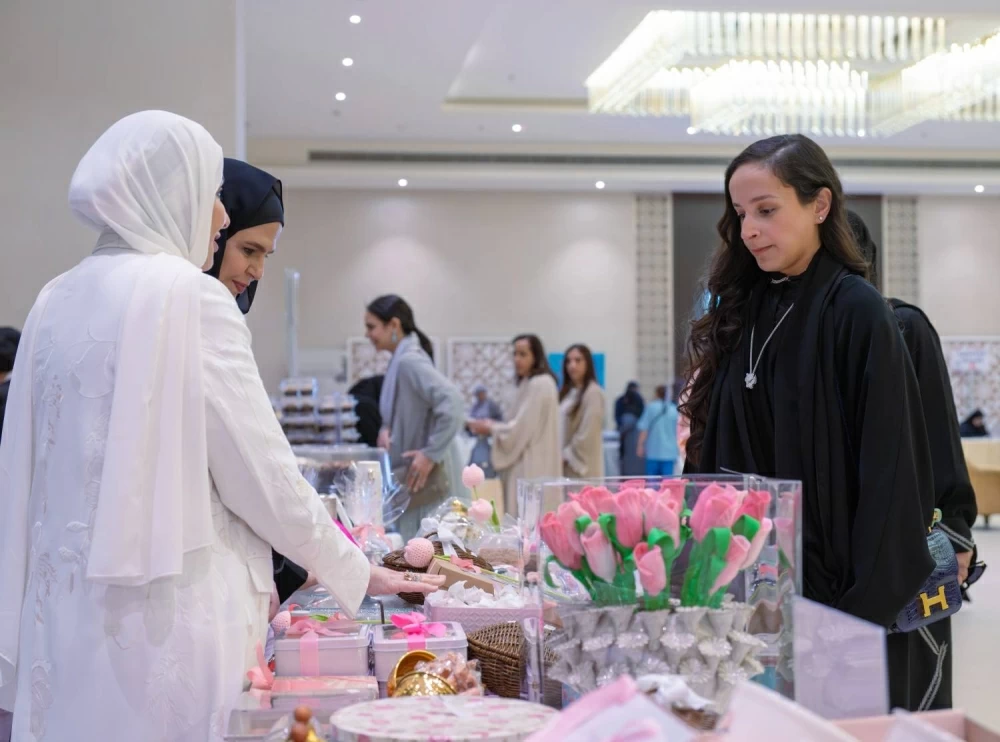 الشيخة لولوة بنت خليفة بن سلمان آل خليفة تفتتح مهرجان (طبق الخير 27)