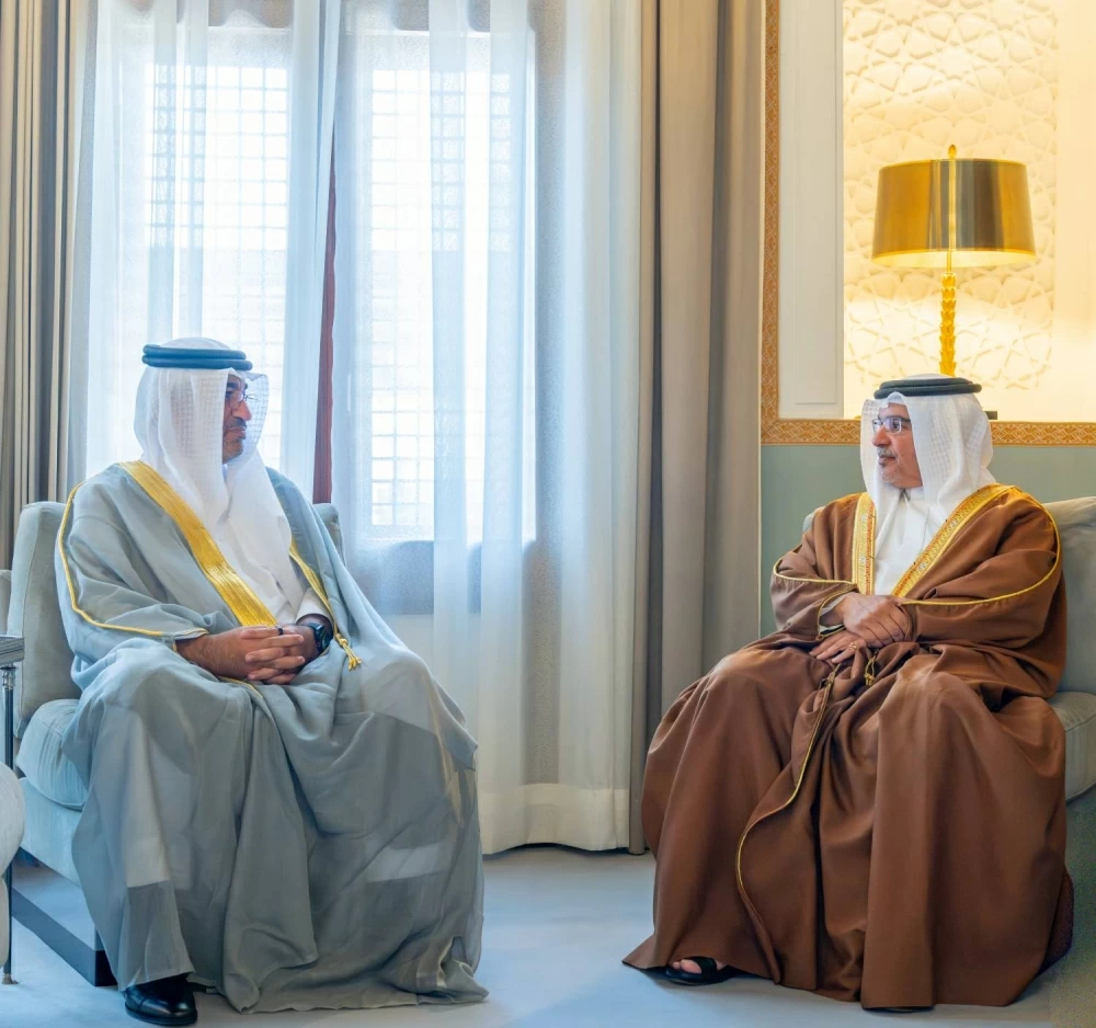 ولي العهد رئيس الوزراء يلتقي رئيس مجلس إدارة منظمة الرؤساء الشباب العالمية