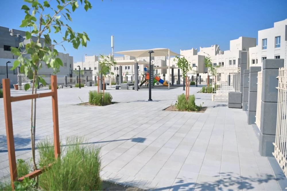 افتتاح حديقتين في مدينة سترة الإسكانية تضم ملاعب ومساحات خضراء واسعة
