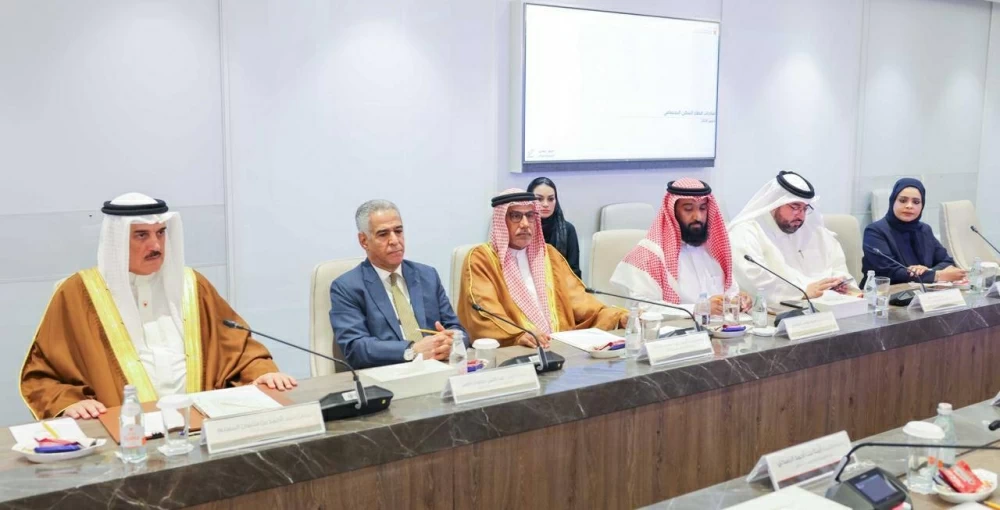 السلطة التشريعية تعقد اجتماعا مشتركا مع وزيرة الإسكان  للاطلاع على مستجدات المشاريع الإسكانية، وبرنامج "مزايا"، وتنويع الخيارات