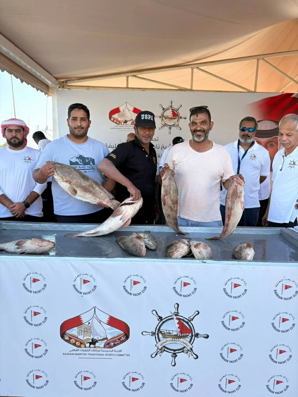 انطلاق شوط ناصر بن حمد في مسابقة "الحداق" ضمن موسم الموروث البحري