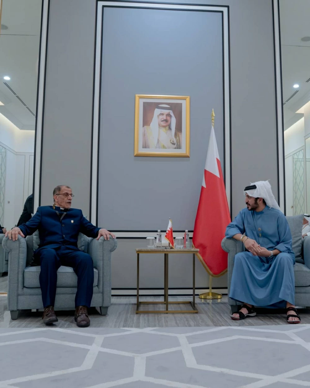 اللجنة الأولمبية البحرينية توقع مذكرتي تفاهم رياضي مع اللجنتين الأولمبيتين الإندونيسية والإيرانية