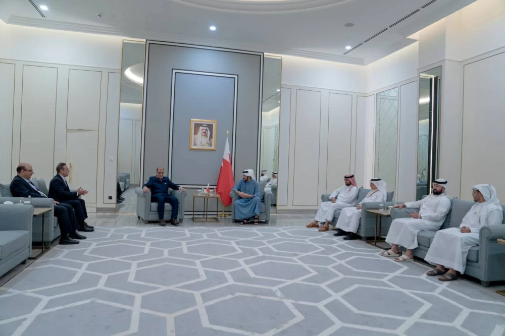 اللجنة الأولمبية البحرينية توقع مذكرتي تفاهم رياضي مع اللجنتين الأولمبيتين الإندونيسية والإيرانية