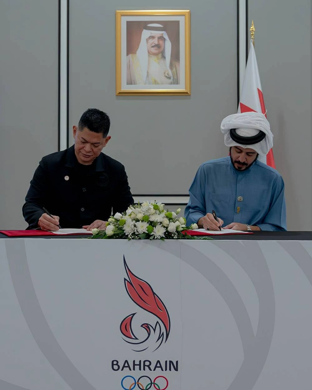 اللجنة الأولمبية البحرينية توقع مذكرتي تفاهم رياضي مع اللجنتين الأولمبيتين الإندونيسية والإيرانية