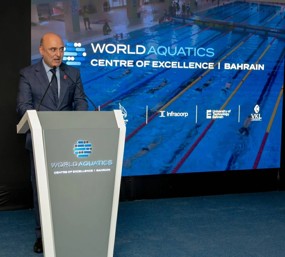 بالشراكة مع الاتحاد الدولي ومجموعة GFH واللجنة الأولمبيةخالد بن حمد يفتتح مركز التميز الدولي للرياضات المائية