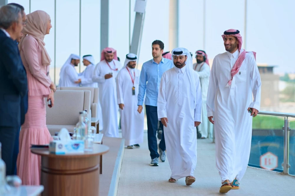 انطلاقة مثيرة وأجواء مميزة في افتتاح موسم سباقات الخيل الجديد