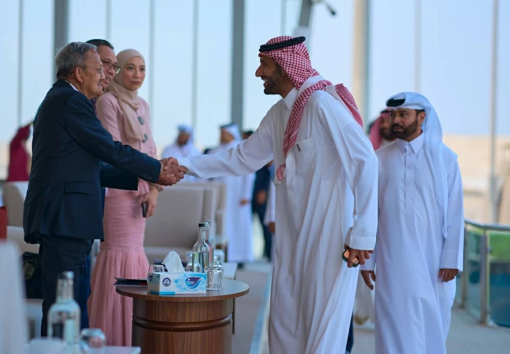 انطلاقة مثيرة وأجواء مميزة في افتتاح موسم سباقات الخيل الجديد