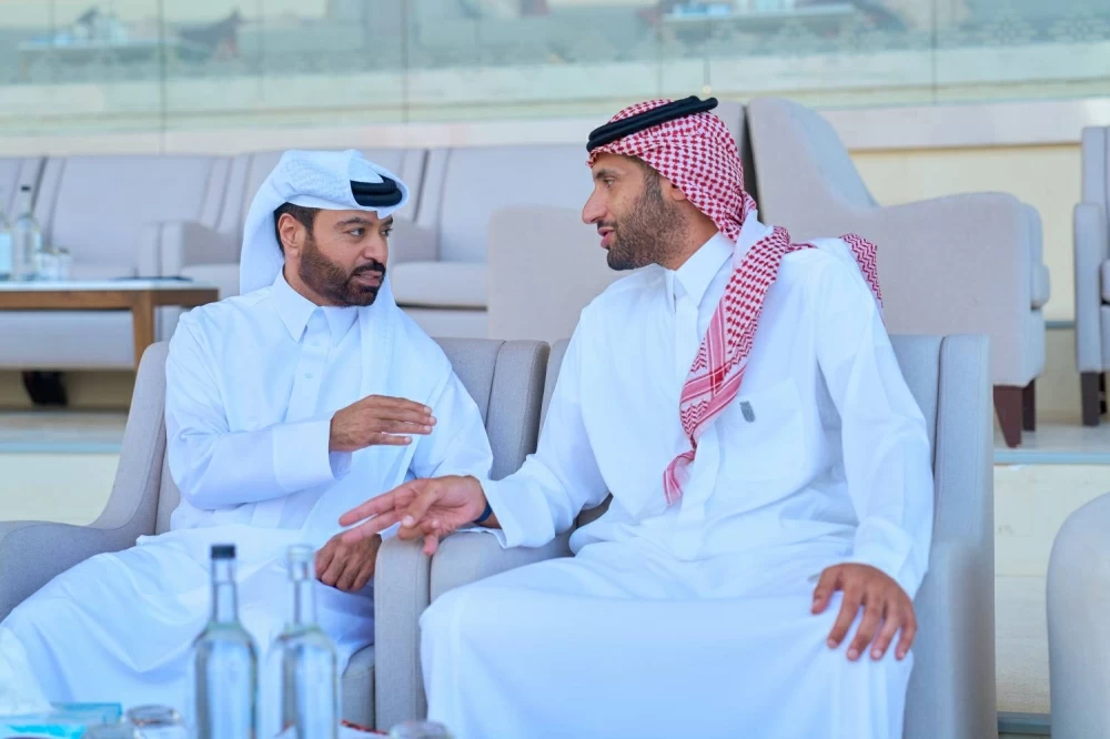 انطلاقة مثيرة وأجواء مميزة في افتتاح موسم سباقات الخيل الجديد