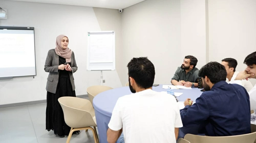 وزارة شؤون الشباب تواصل تنفيذ برنامج "سبارك 2025" لبناء مهارات كوادر المراكز الشبابية