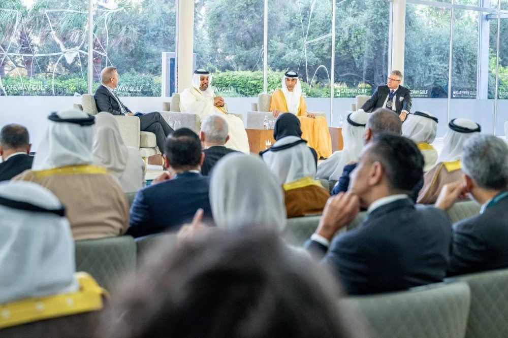 نيابة عن ولي العهد رئيس الوزراء.. خالد بن عبد الله يفتتح منتدى بوابة الخليج 2025