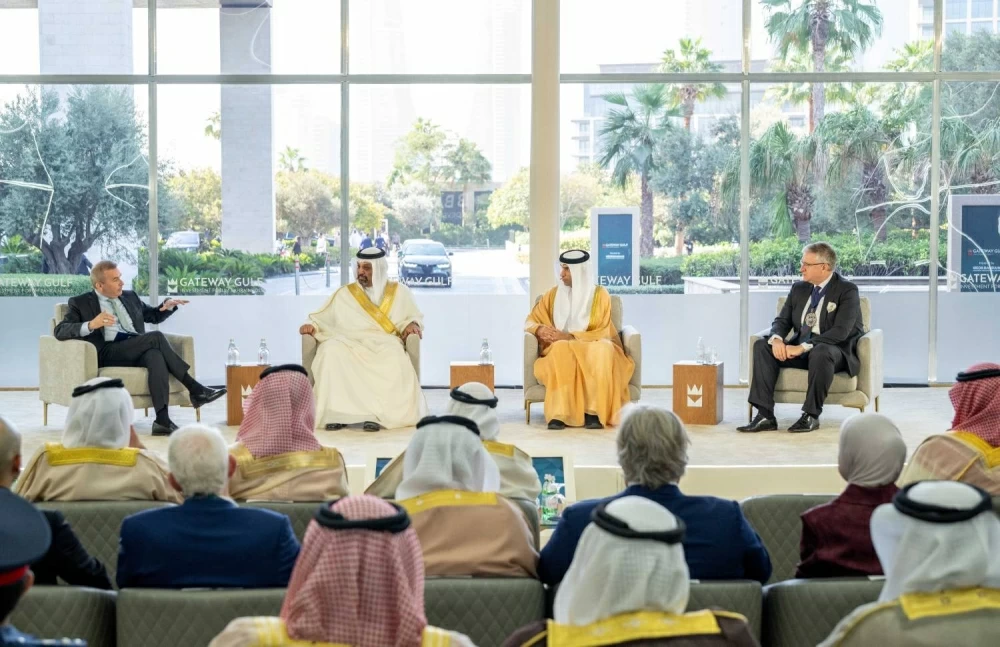 نيابة عن ولي العهد رئيس الوزراء.. خالد بن عبد الله يفتتح منتدى بوابة الخليج 2025