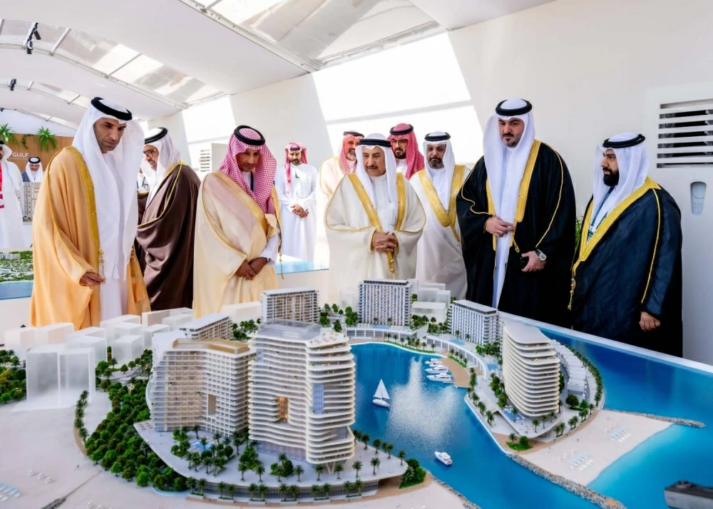 نيابة عن ولي العهد رئيس الوزراء.. خالد بن عبد الله يفتتح منتدى بوابة الخليج 2025