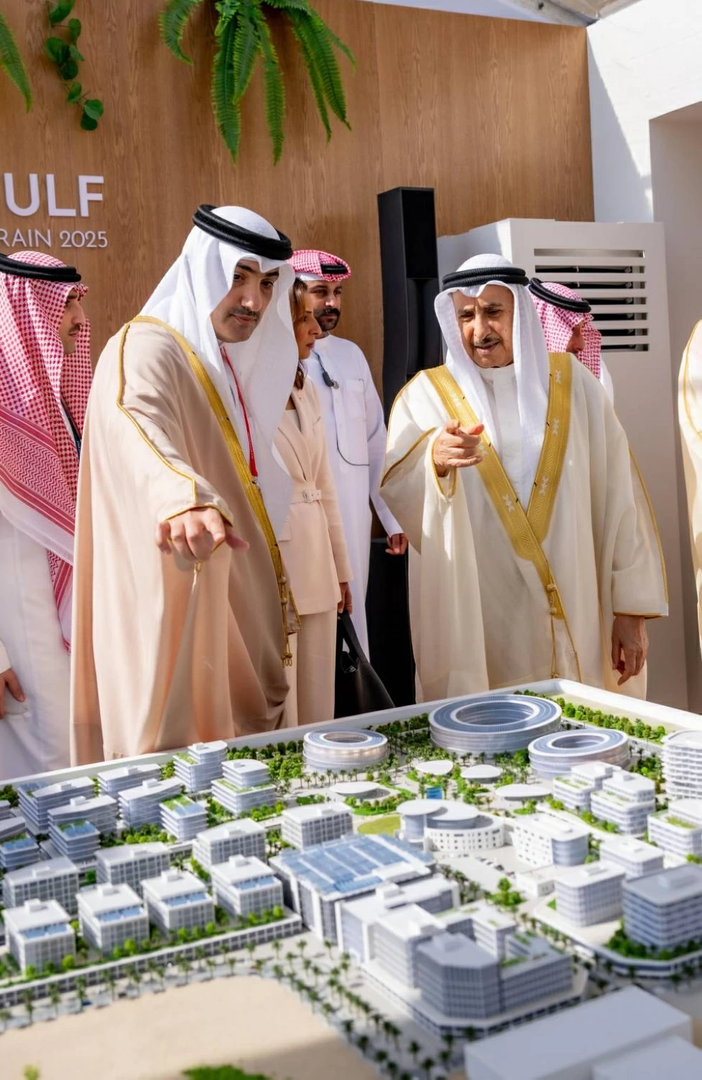 نيابة عن ولي العهد رئيس الوزراء.. خالد بن عبد الله يفتتح منتدى بوابة الخليج 2025