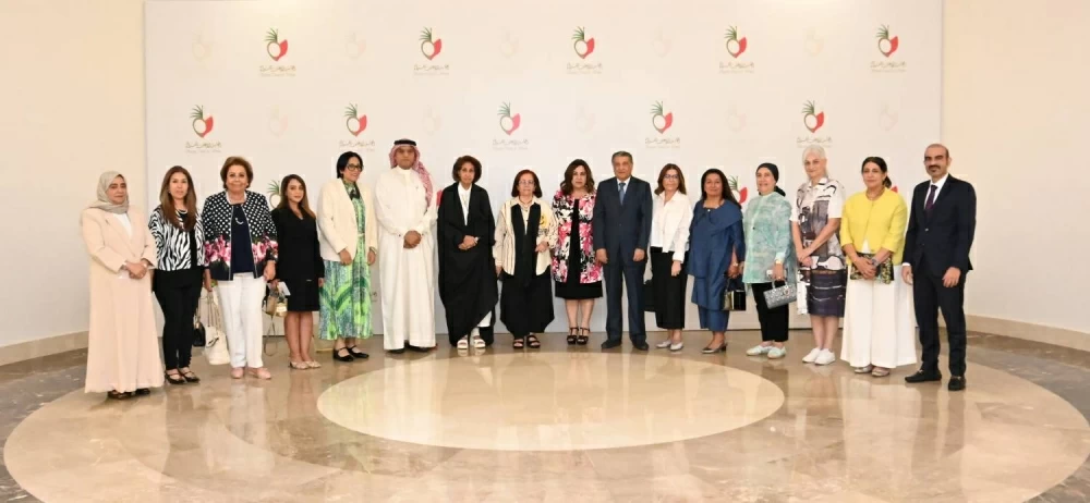 المرأة البحرينية شريك أساسي في صناعة القرار الاقتصادي والمالي