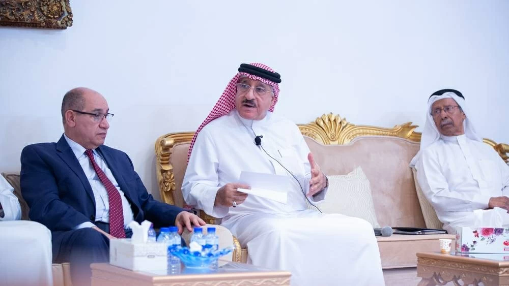 بين فخرو والحواج: ثنائية الرؤى وتكامل المسارات في تعليم البحرين