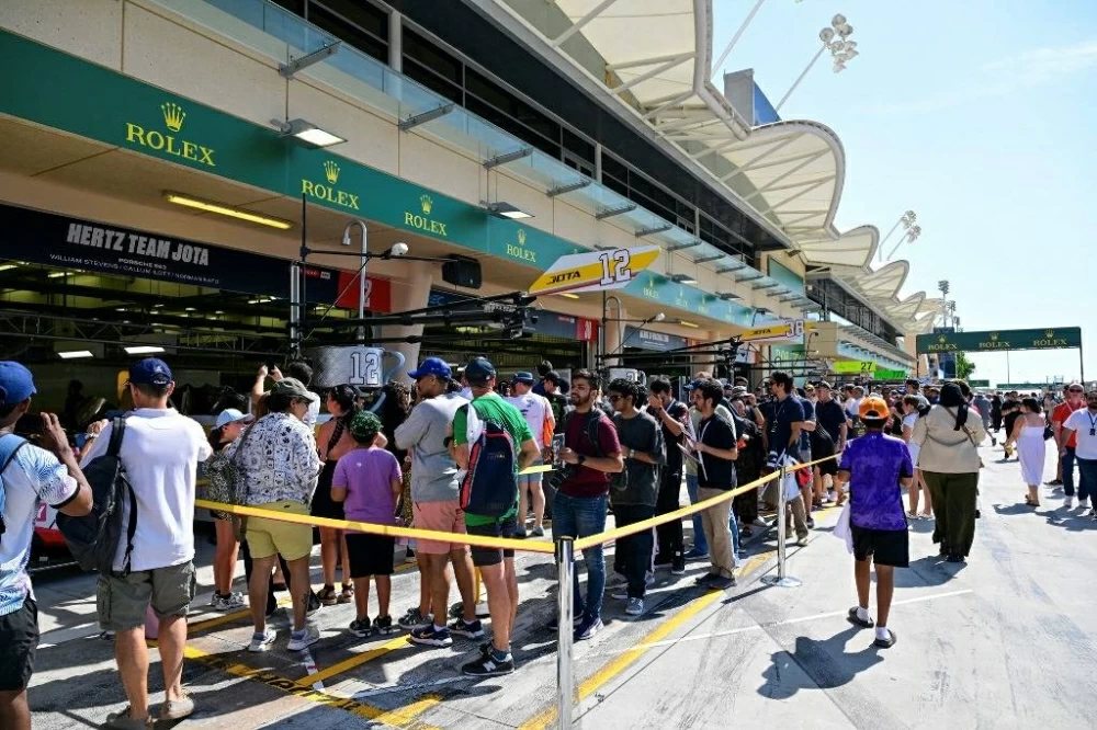 وصول فرق وسائقي بطولة العالم للتحمل استعداداً لانطلاق سباق البحرين 8 ساعات