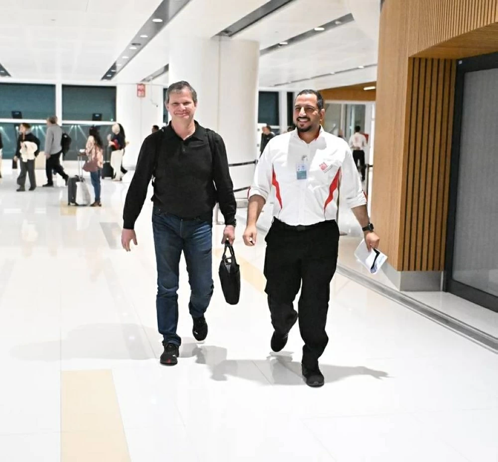 وصول فرق وسائقي بطولة العالم للتحمل استعداداً لانطلاق سباق البحرين 8 ساعات