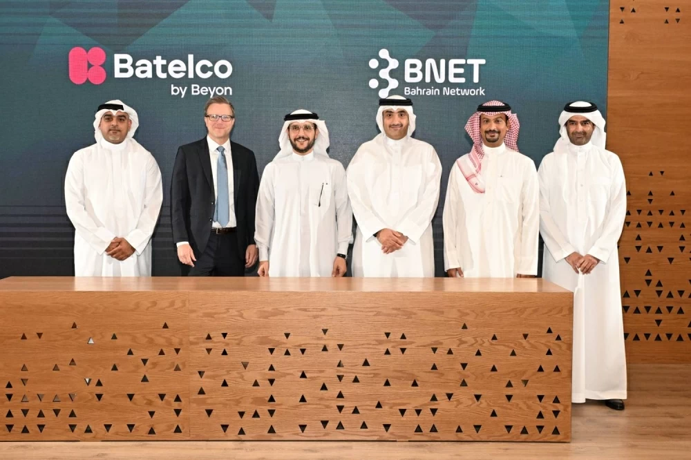 "بتلكو" و"بي نت" توقعان اتفاقية لإضافة البنية التحتية للكابلات البحرية "SMW6" و"الخليج"
