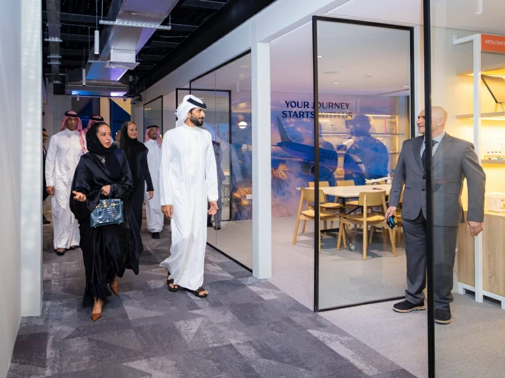 ناصر بن حمد: "إنجاز البحرين" شريك أساس بتمكين الكفاءات الوطنية ومواكبة المستقبل