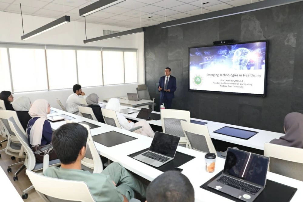 ختام ورشة عمل تستعرض مستقبل "التقنيات الناشئة في الرعاية الصحية" في "الخليج العربي"