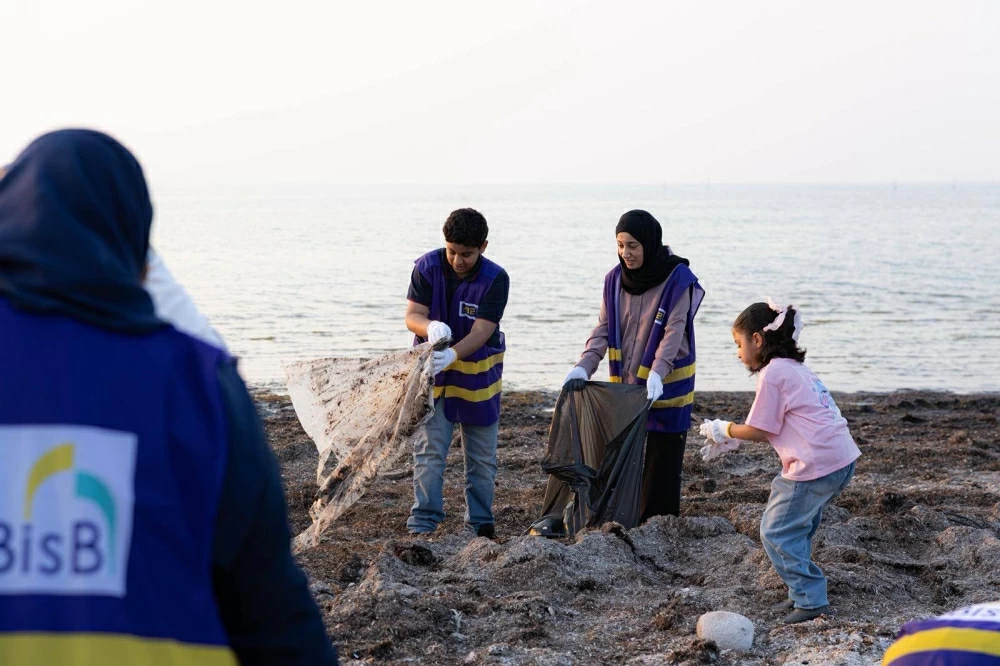 &laquo;جود&raquo; التابع لـ&laquo;البحرين الإسلامي&raquo; يطلق حملة تنظيف ساحل الجنبية