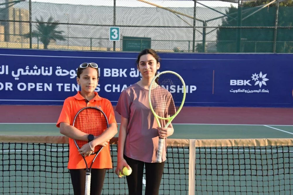 تواصل الإثارة في اليوم الثاني لبطولة بنك البحرين والكويت الـ29 لناشئي التنس