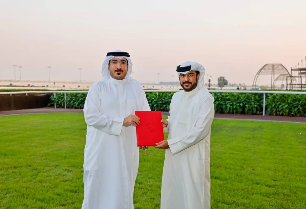 اتفاقية تعاون بين نادي راشد للفروسية وسباق الخيل ومنصة "صفاء" لتعزيز الاستدامة البيئية