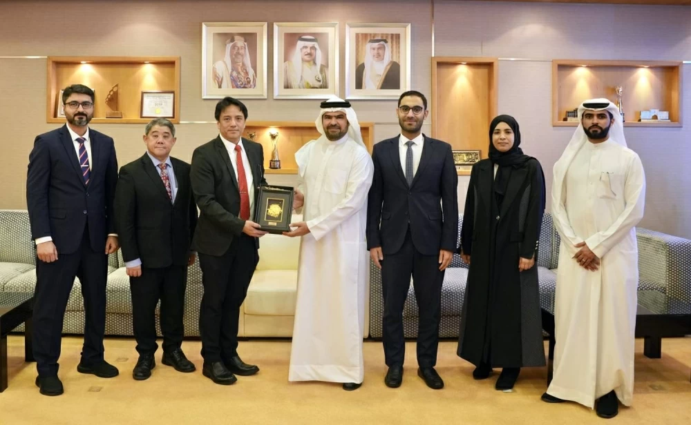 وزارة الأشغال توقّع اتفاقية مع مؤسسة التعاون السنغافوري (SCE) لإعداد خطة شاملة لتطوير شبكة الطرق