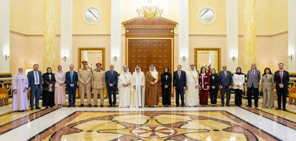 ولي العهد رئيس الوزراء: ما يقدمه الأطباء البحرينيون من عطاءٍ متواصل  يجسد أسمى معاني المسؤولية الوطنية