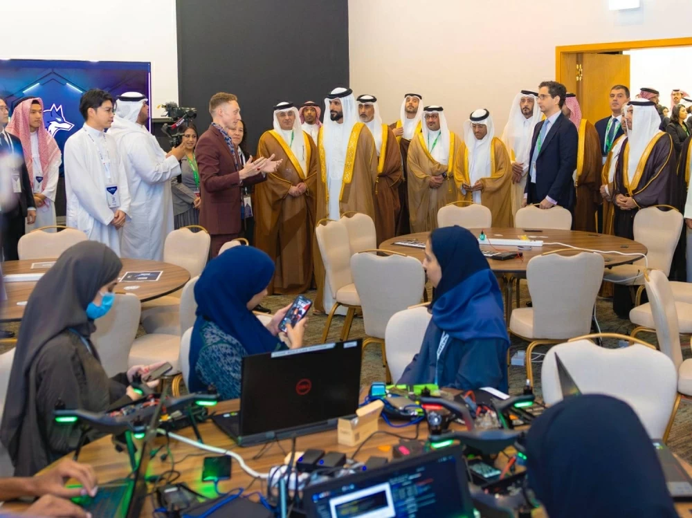 ناصر بن حمد يفتتح النسخة الـ3 من المؤتمر والمعرض العربي الدولي للأمن السيبراني