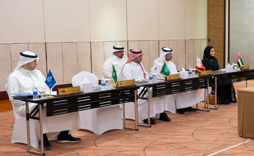 وزير الإعلام يرأس الاجتماع الثاني للجنة الدائمة لمهرجان الخليج للإذاعة والتلفزيون