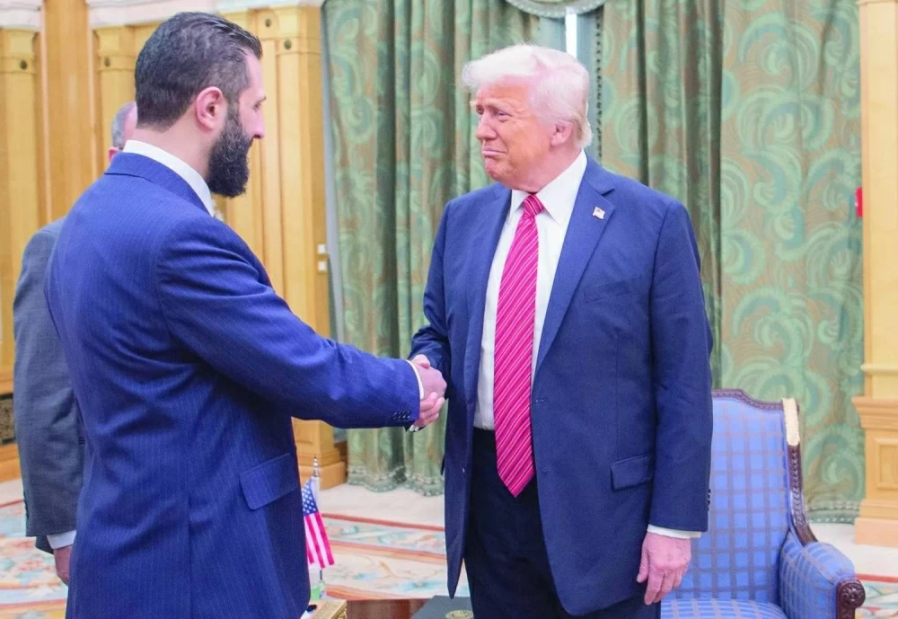 ترامب يستقبل الرئيس السوري أحمد الشرع الاثنين ويدفع لرفع العقوبات الأممية عنه