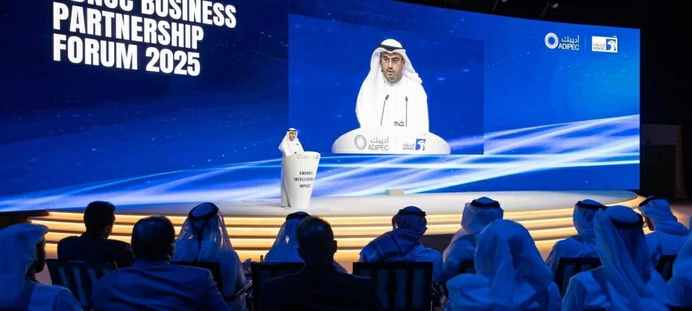 &laquo;أدنوك&raquo; ترسي عقوداً بـ14.7 مليار دولار في النصف الثاني 2025