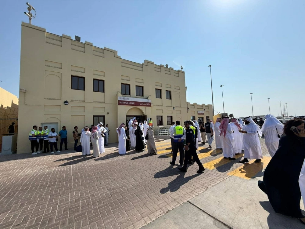 وصول أول رحلة ركاب عبر مشروع الربط البحري بين مملكة البحرين ودولة قطر