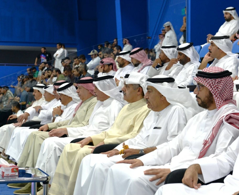 نائب رئيس الأمن العام يشهد ختام بطولة الشرطة المفتوحة لكرة القدم "صالات"