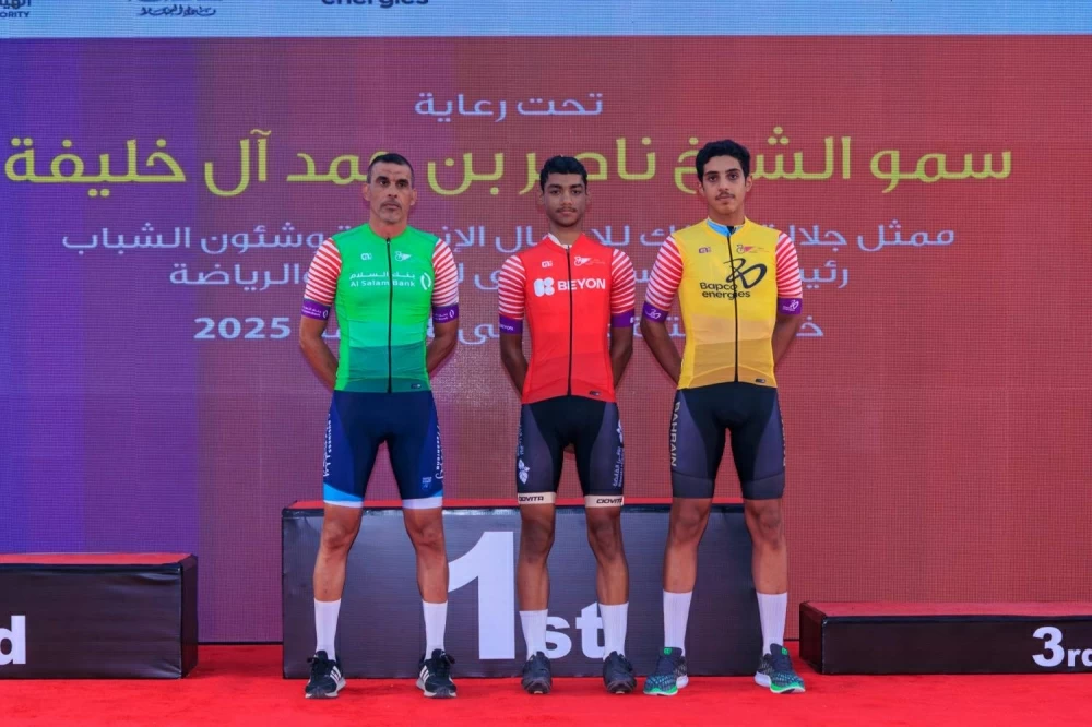 منافسة مثيرة في المرحلة الثانية من طواف ناصر بن حمد للدراجات الهوائية